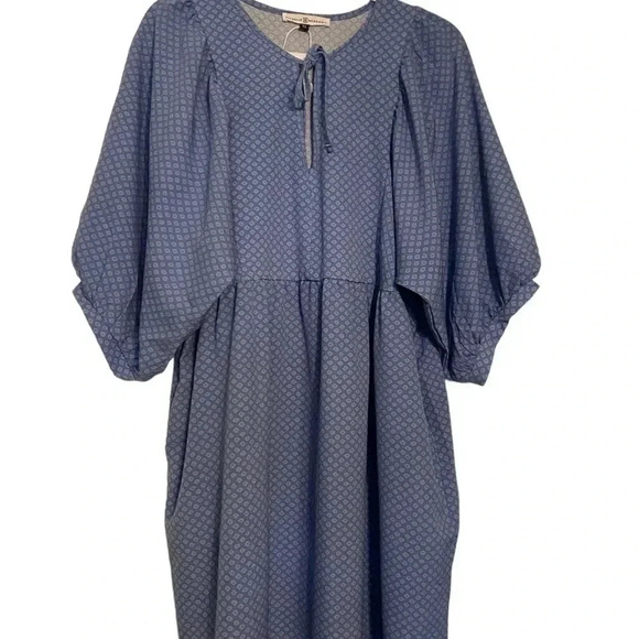 💙💙Michelle McDowell Dress - Picture 2 of 5